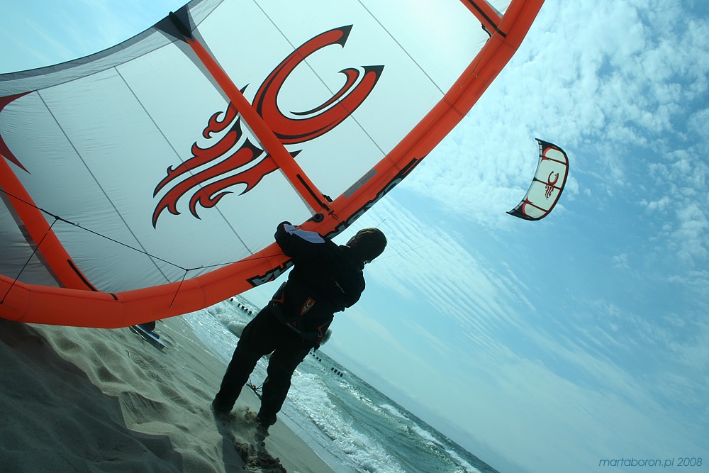 Wietrzny Bałtyk
Mielno 2008
Słowa kluczowe: morze