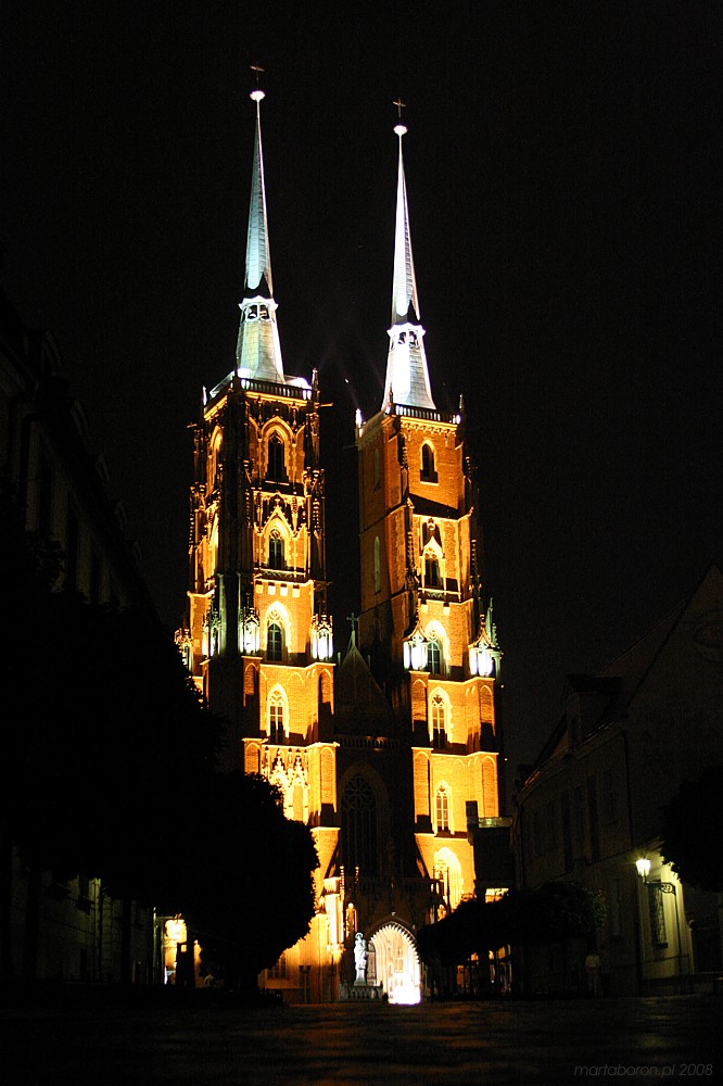 Katedra, Wrocław 2008
Słowa kluczowe: budynek,iluminacja