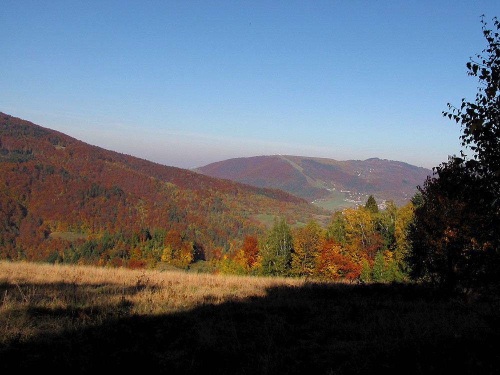Jesień w Beskidach
Widok na górę Żar
