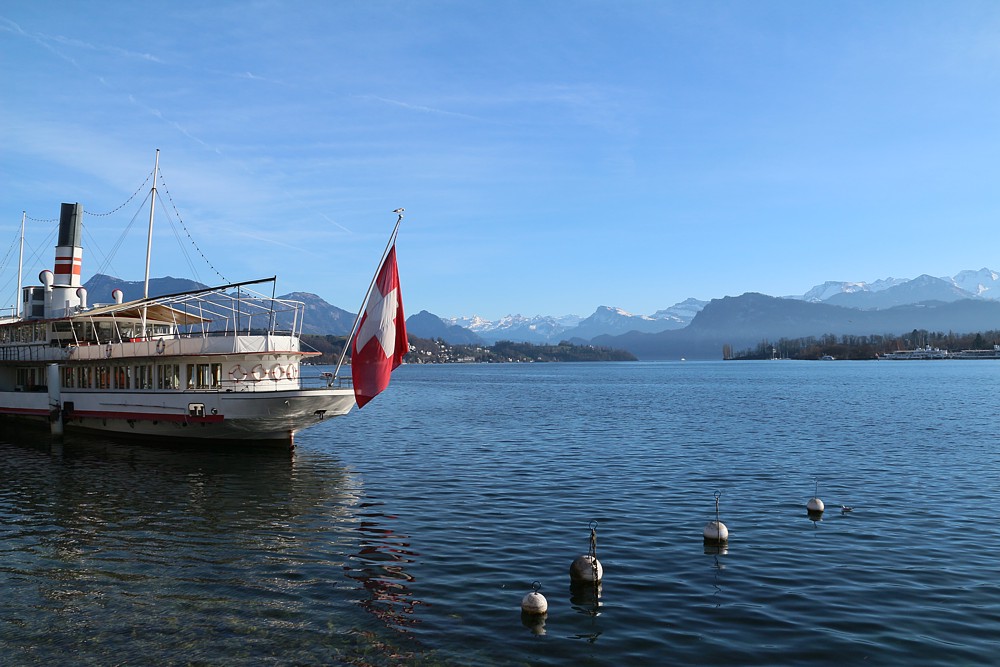 Lucerna
Szwajcaria 2015
Słowa kluczowe: niebieski,woda,góry