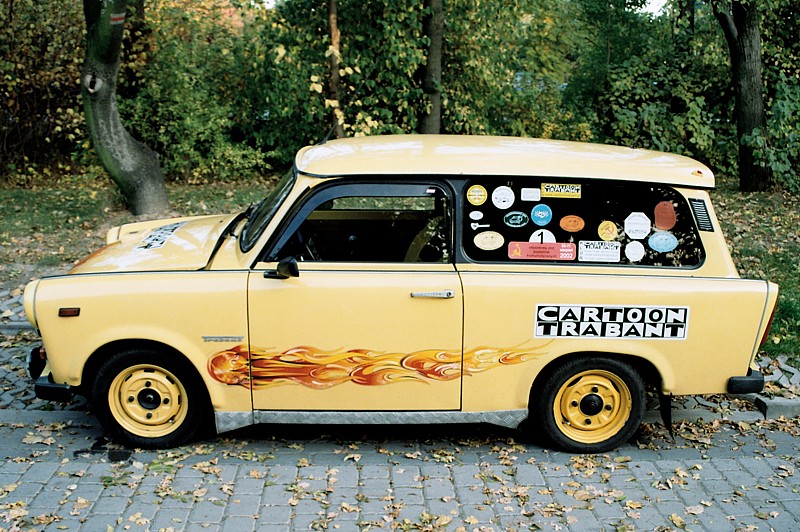 Cartoon Trabant
Orginalny czterokołowiec, gdzieś w Katowicach
Słowa kluczowe: samochód